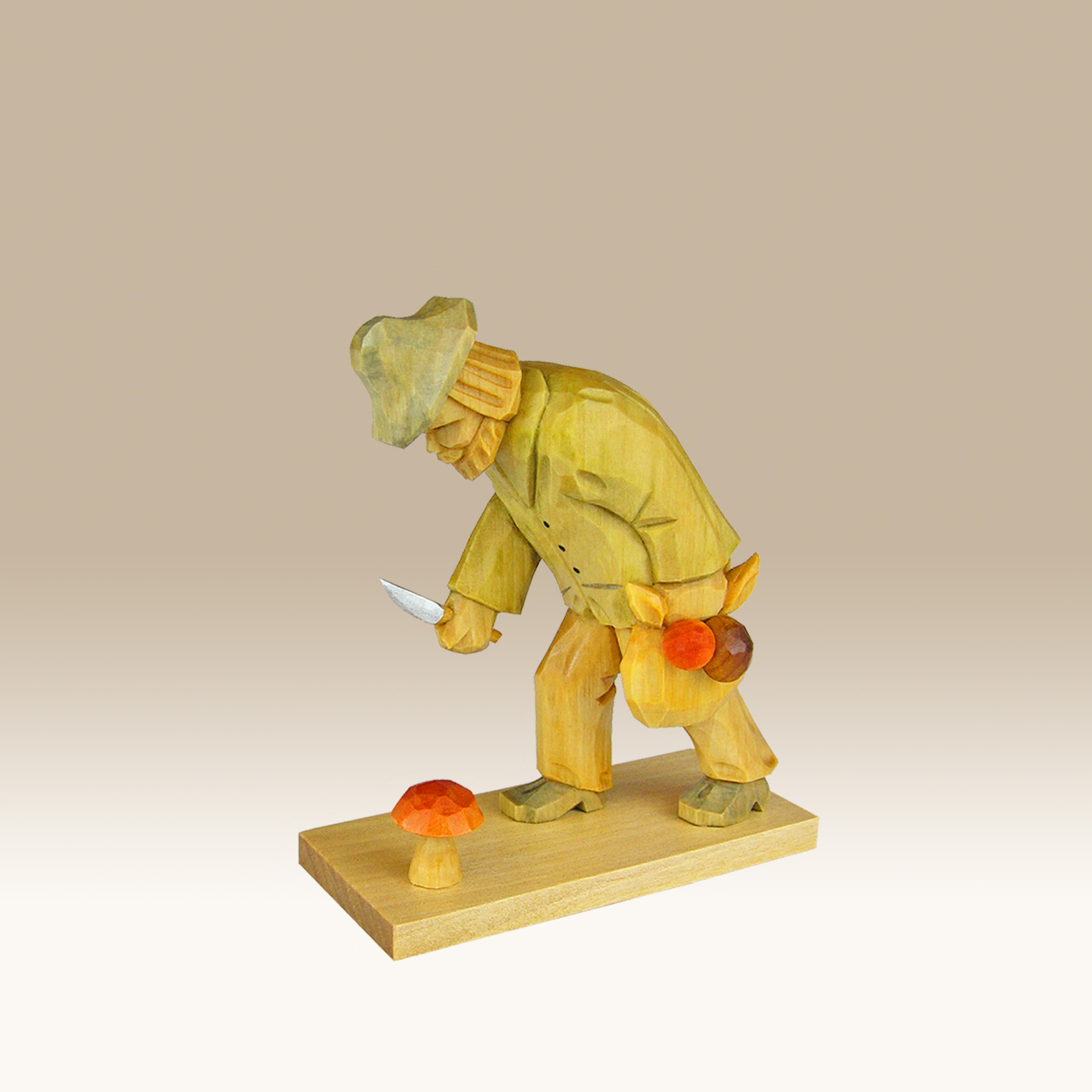 Geschnitzter Pilzmann, Typ a