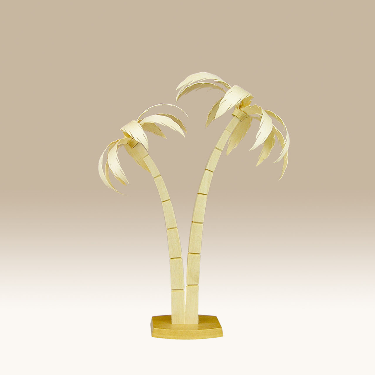 Geschnitzte Palmen