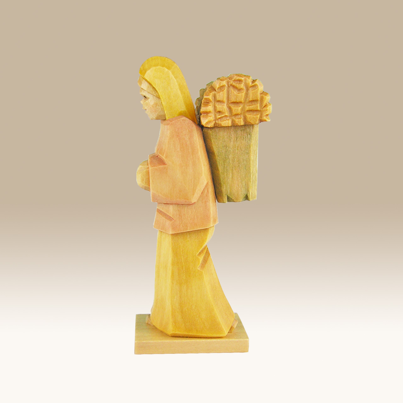 Geschnitzte Holzfrau